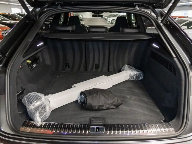 Audi RS Q8 Performance