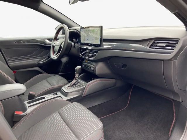 Ford Focus ST Line Wagon