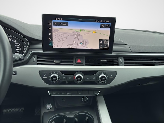 Audi A4 40 TFSI Avant S-Tronic