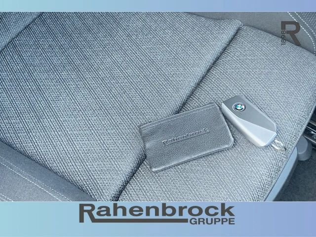 BMW 218 AHK - AUTOMATIK