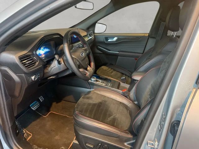 Ford Kuga Hybrid ST Line X