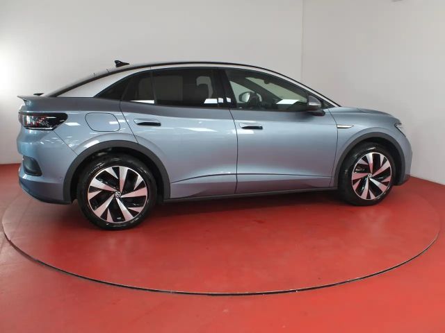 Volkswagen ID.5 150 kW 77 KWh IQ.Drive Pro