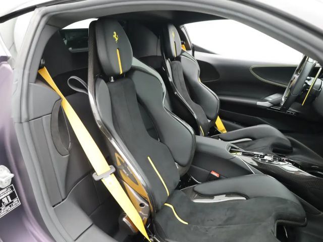 Ferrari SF90 Stradale