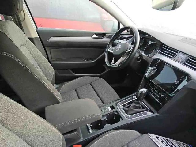 Volkswagen Passat 1.5 TSI Business DSG