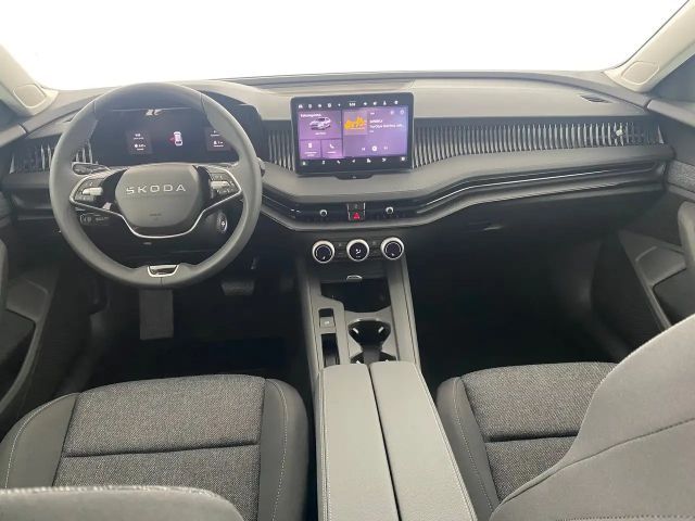 Skoda Superb Essence TSI mHEV DSG