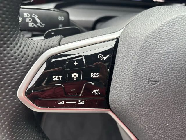 Volkswagen Golf 2.0 TSI DSG GTI Golf VIII