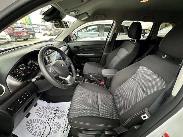 Suzuki Vitara AllGrip Hybrid Shine