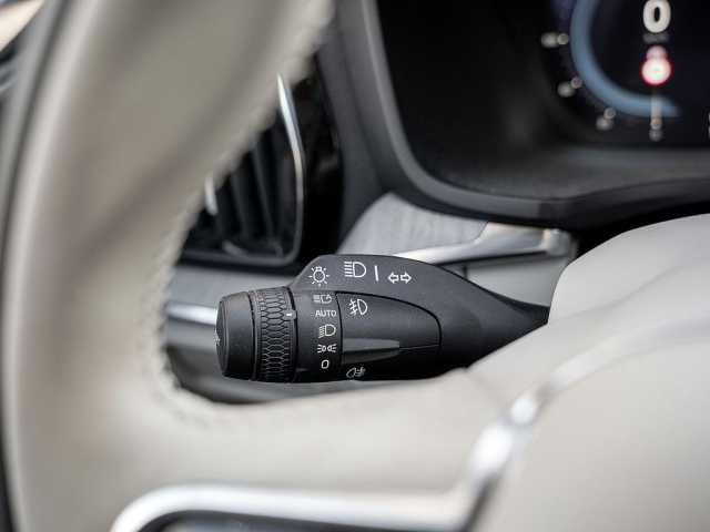 Volvo V60 AWD Bright Plus T6