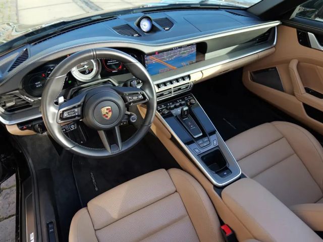 Porsche 992 Cabrio Turbo