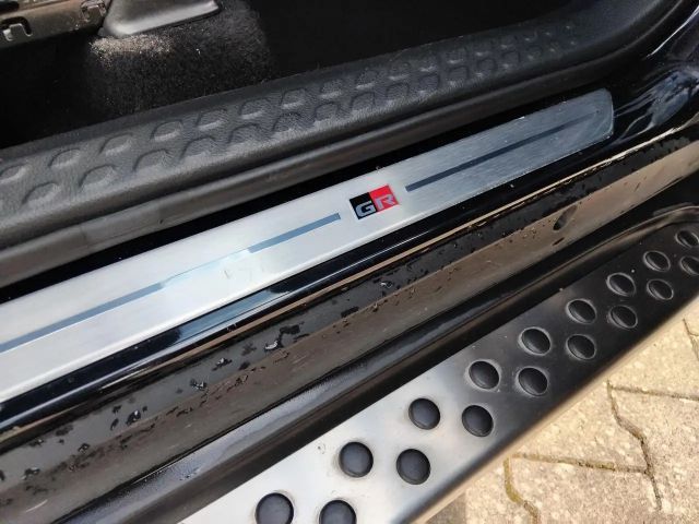 Toyota C-HR GR Hybride