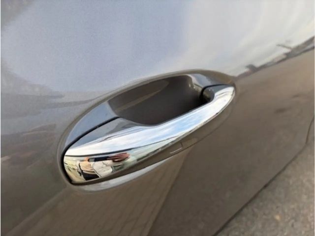 Mercedes-Benz GLA 180 AMG Line