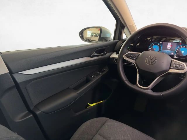 Volkswagen Golf 1.5 eTSI DSG Life Variant