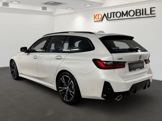 BMW 330 330i Touring xDrive