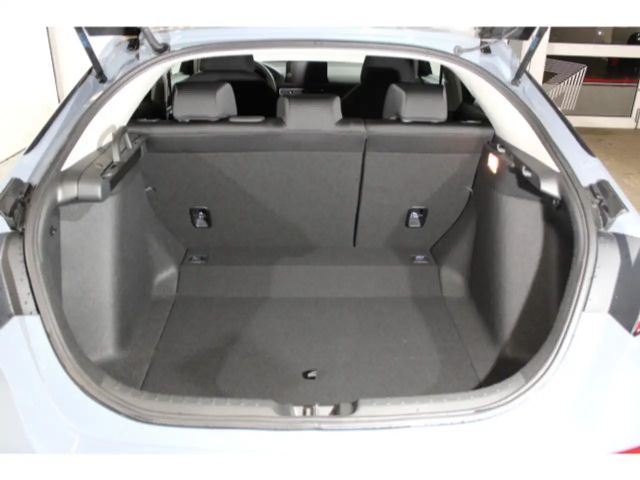 Honda Civic Elegance e:HEV