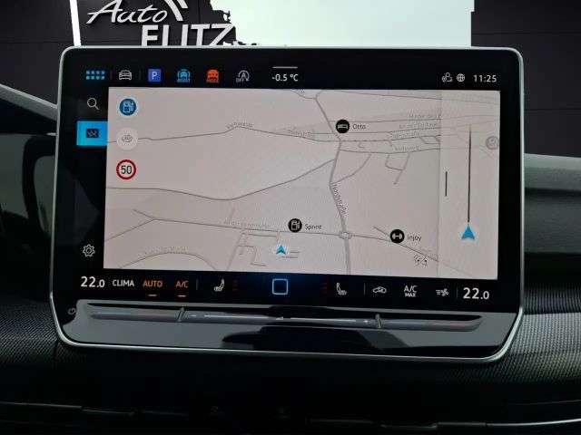 Volkswagen Golf DSG Golf VIII R-Line Variant