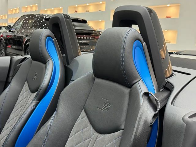 Audi TT 40 TFSI Cabriolet S-Line