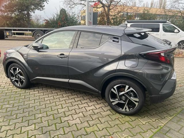 Toyota C-HR Hybride Team D
