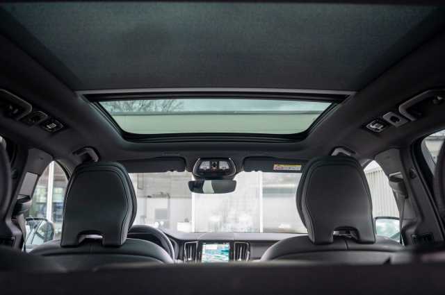 Volvo XC60 AWD Dark Plus