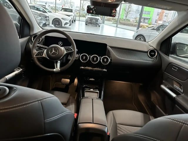 Mercedes-Benz B 200 Progressive