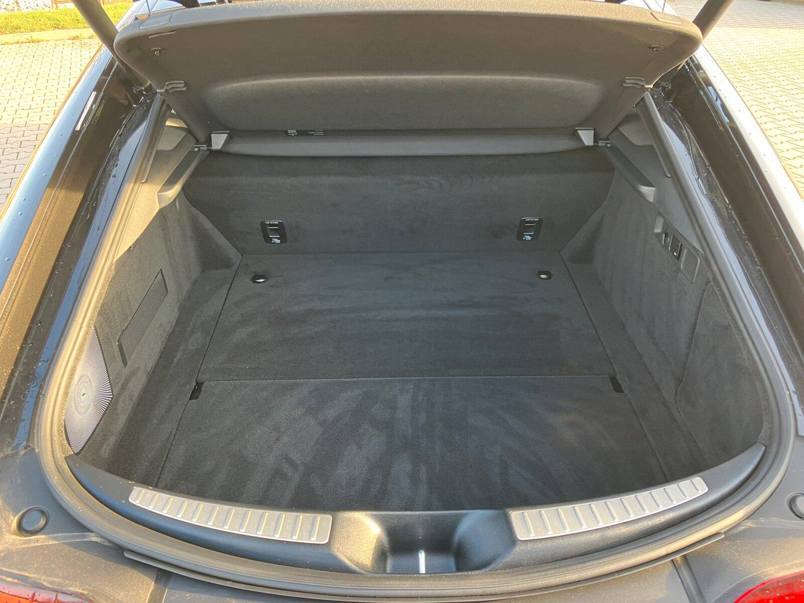 Mercedes-Benz AMG GT 4MATIC+ 53