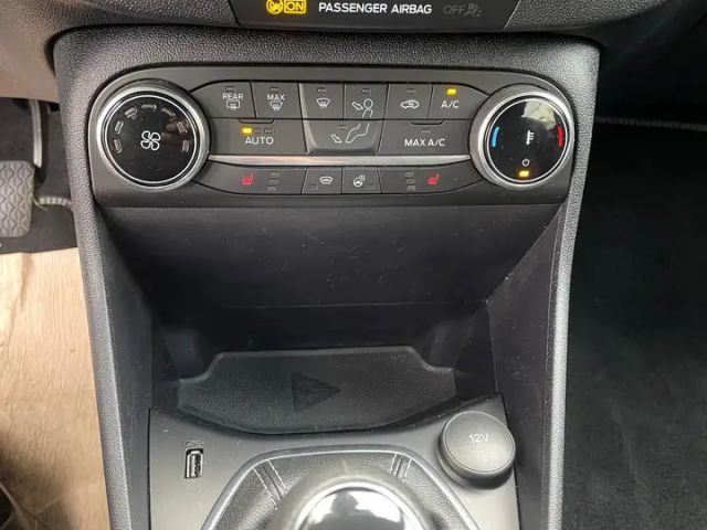 Ford Fiesta Titanium