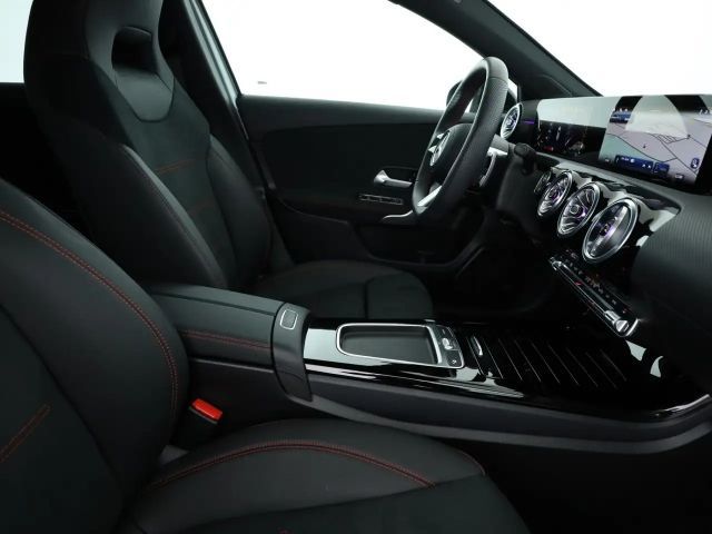 Mercedes-Benz A 200 AMG Line