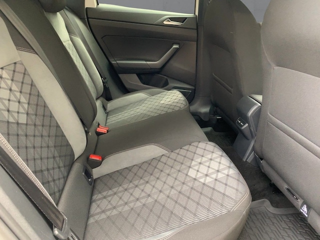 Volkswagen Taigo 1.0 TSI DSG R-Line