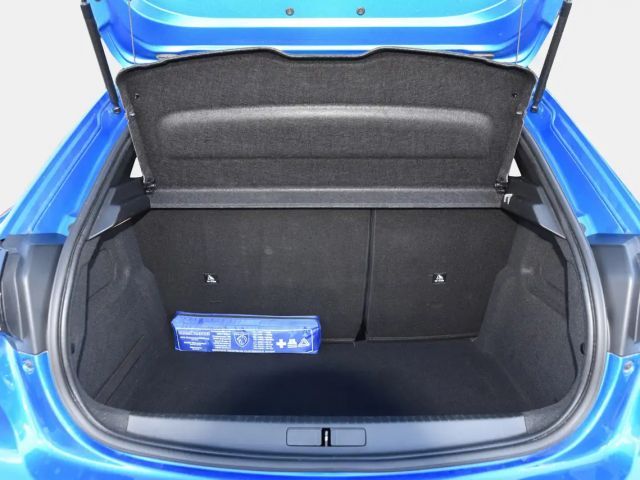 Peugeot E-208 GT-Line