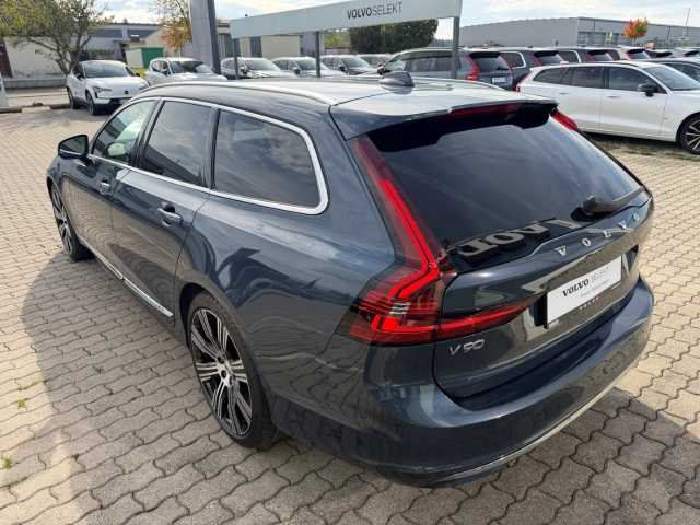 Volvo V90 Plus
