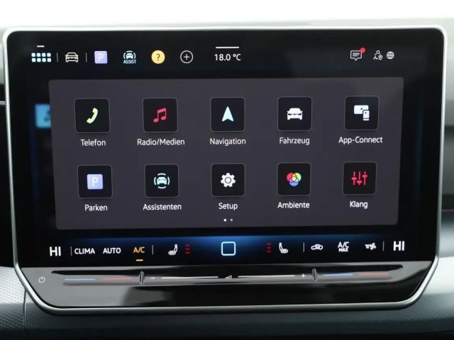 Volkswagen Golf 1.5 eTSI DSG Golf VIII