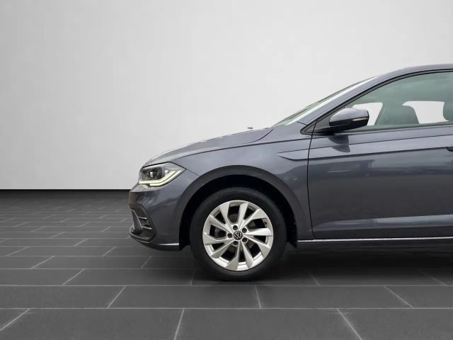 Volkswagen Polo 1.0 TSI DSG Style