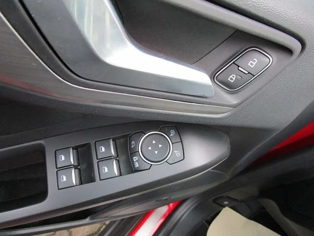 Ford Focus EcoBoost Titanium