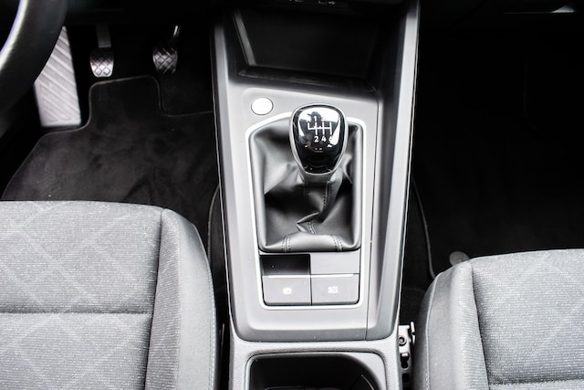 Volkswagen Golf 1.5 TSI Variant