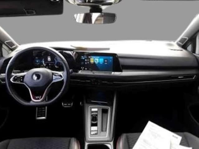 Volkswagen Golf 2.0 TSI Golf VIII