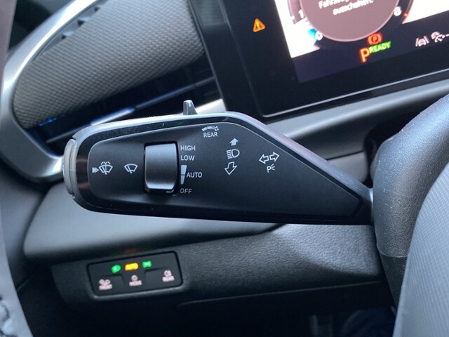 Volkswagen T-Roc 1.5 l eTSI +NEUES MODEL+MATRIX*NAVI