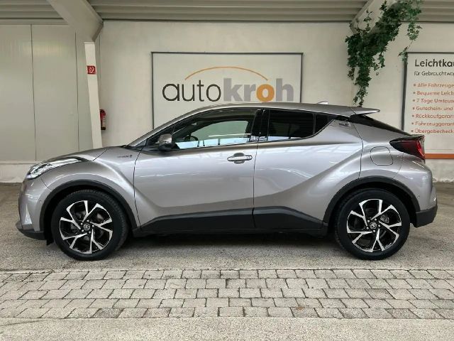 Toyota C-HR Hybride Team D