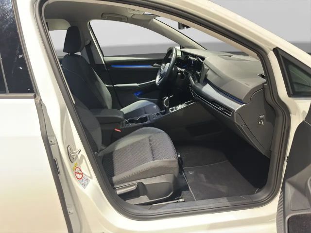 Volkswagen Golf 1.5 TSI