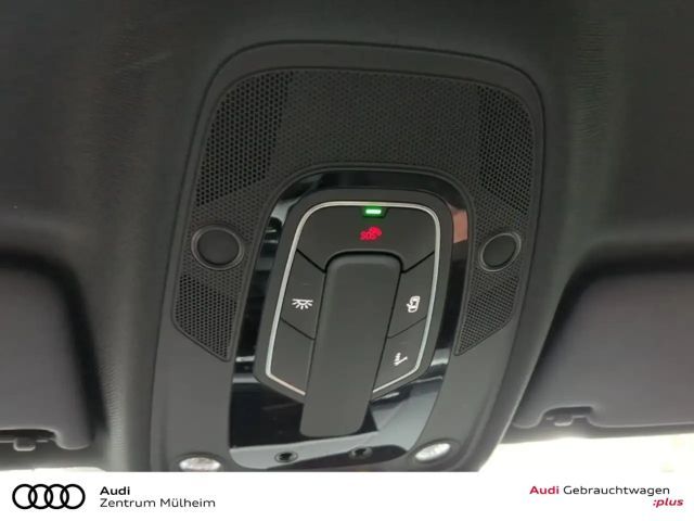 Audi A4 30 TDI Avant S-Line