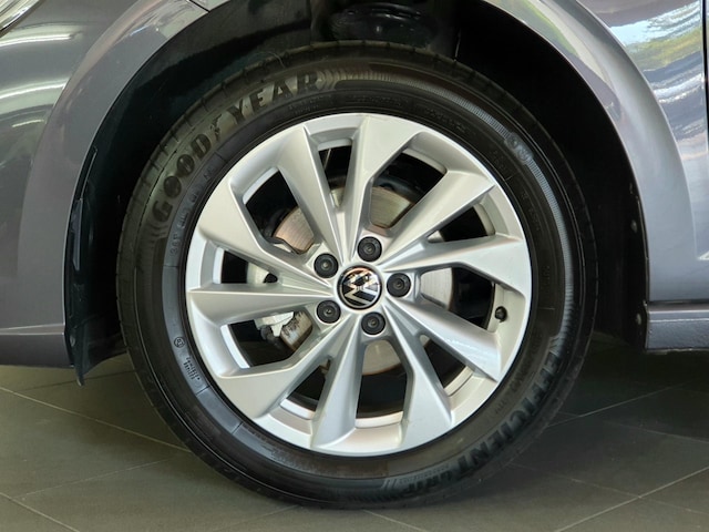 Volkswagen Polo 1.0 TSI DSG Style