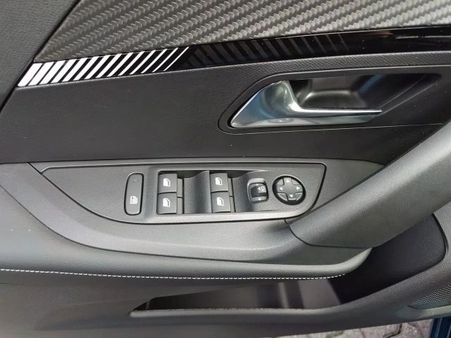 Peugeot 2008 Allure Pack EAT8 PureTech