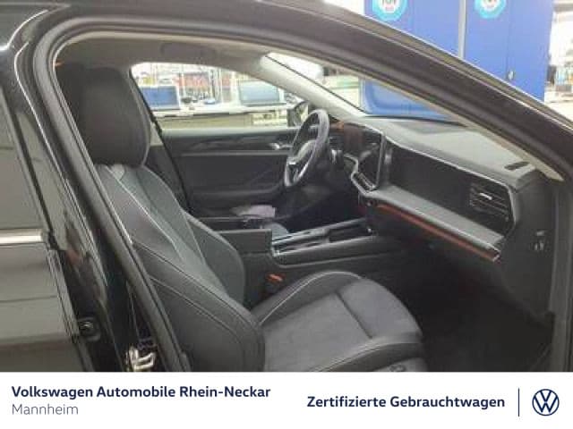 Volkswagen Passat 1.5 eTSI Business IQ.Drive
