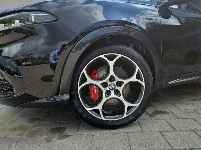 Alfa Romeo Tonale Hybrid Q4 Veloce