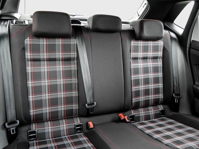 Volkswagen Polo 2.0 TSI DSG GTI