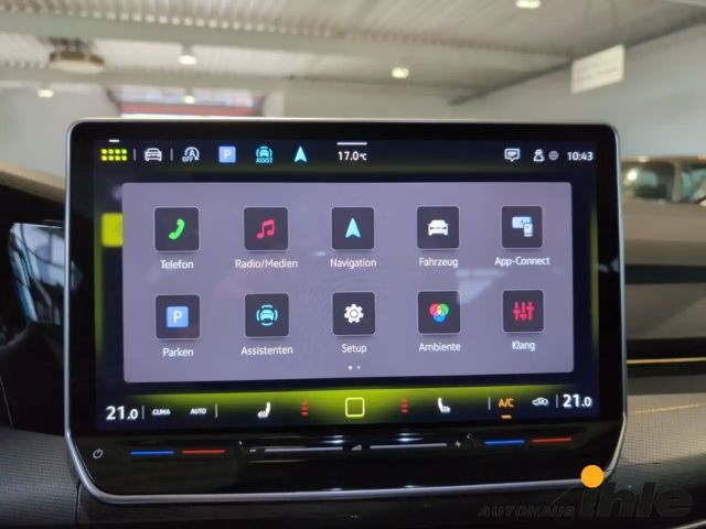 Volkswagen Golf DSG Golf VIII Style Variant