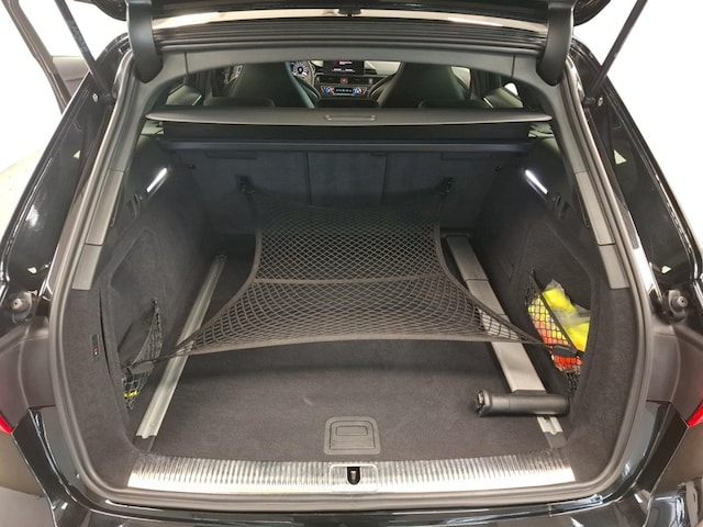 Audi RS4 Avant Quattro