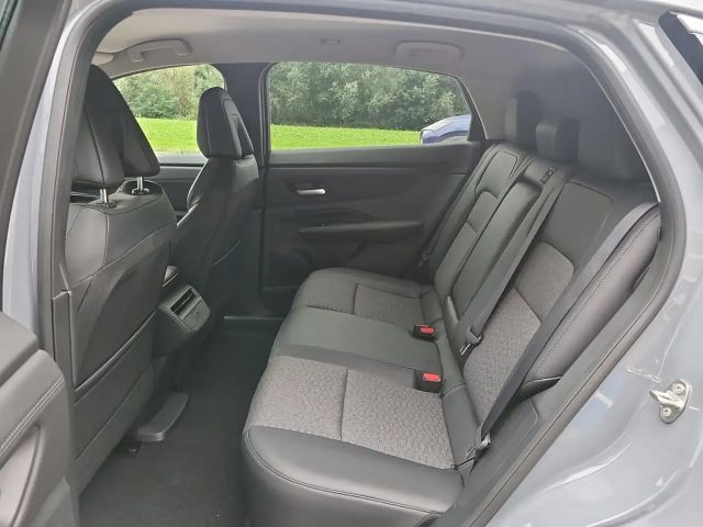 Nissan Ariya 63kWh Advance Aut. *ab € 34.990.-*