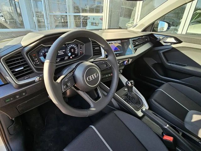 Audi A1 30 TFSI Allstreet