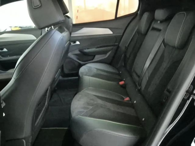 Peugeot 408 GT-Line Hybrid