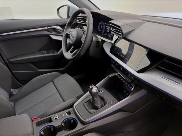 Audi A3 30 TFSI Sedan Sportback