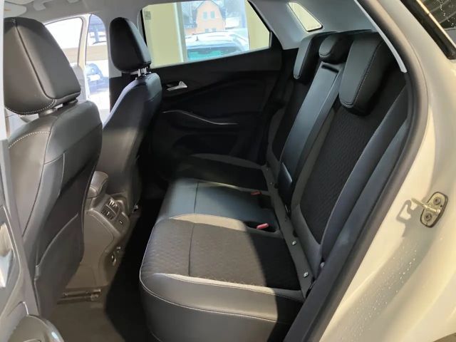 Opel Grandland X 1.6 Turbo